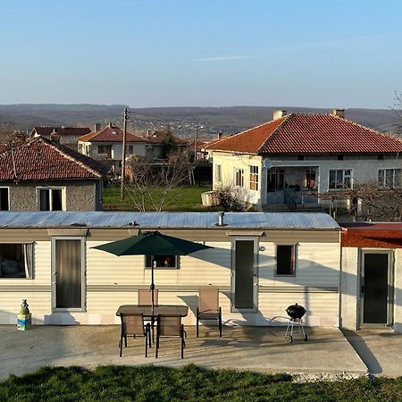 Caravans 10 Min To Tsonevo Lake & 35 Min To Black Sea Rum bild