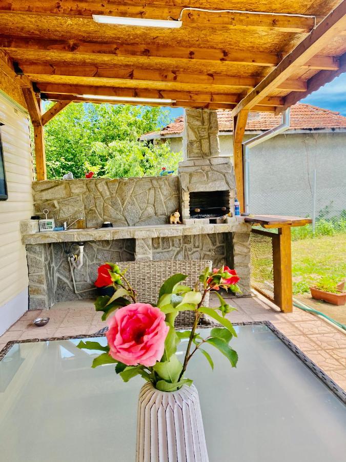 Caravans 10 Min To Tsonevo Lake & 35 Min To Black Sea Exteriör bild