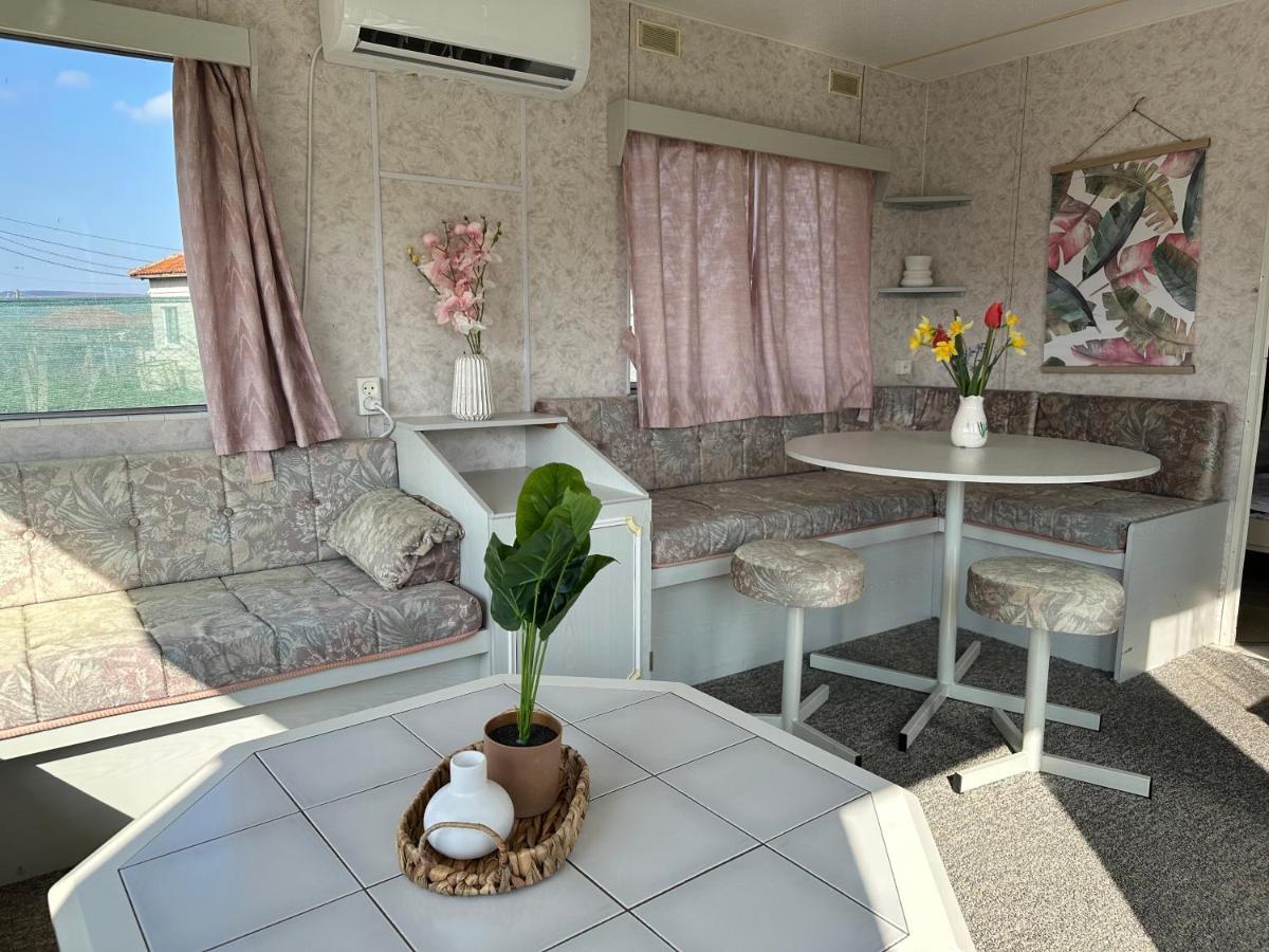 Caravans 10 Min To Tsonevo Lake & 35 Min To Black Sea Exteriör bild